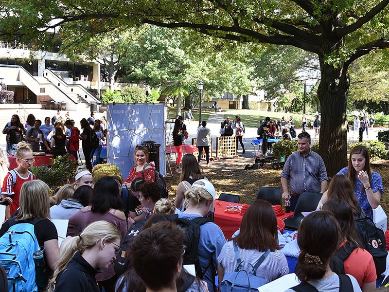 Campus Community Turns Out for Duquesne’s 141st Birthday