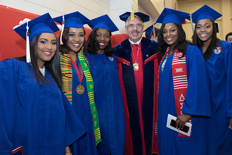 2017 Spring Commencement